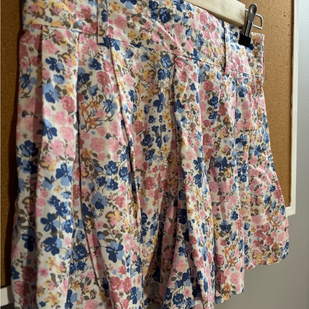 Wallflower Floral Skirt - Picture 3 of 7
